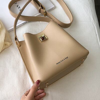 

On the new bag texture foreign gas bucket bag women 2019 spring&summer new fashion shoulder slung bag
