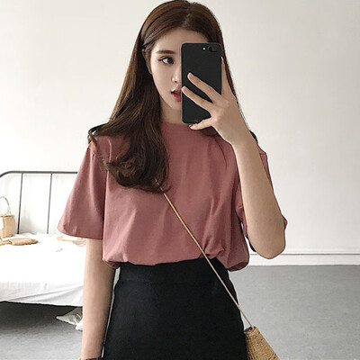 

Women Summer Solid V-Neck T-shirt Female Casual Short Sleeve Basic Tees Ladies Loose Tops Plus Size Feminina Tshirt