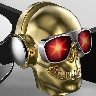 

Wireless bluetooth speaker desktop light audio FM radio aux U disk player MP3 Skull artwork mobile phone call horn ghost head