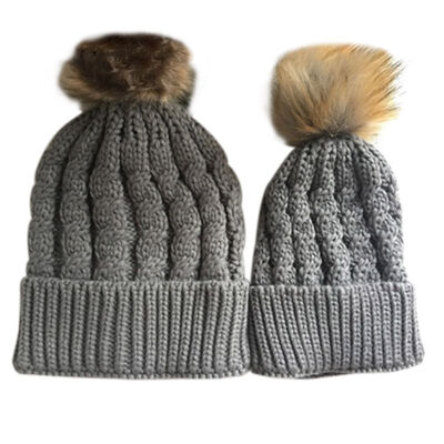 

2PCS Parent Child Pompom Knit Hat Mother Baby Daughter Son Warm Faux Fur Ball Cap Winter Beanie Bonne