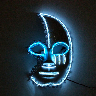

Half Face Glowing Mask Crescent Shape Halloween Funny Screaming Ball Mask for Halloween Party Cosplay Costume Props Tools