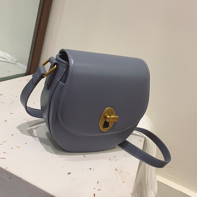 

Summer ins super fire bag female 2019 new wave French fashion texture Messenger bag wild shoulder saddle bag