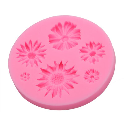 

Chrysanthemum Flower Silicone Fondant Cake Decoration Mold