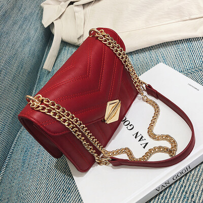 

Qiao Bani 2019 new South Korea ins fashion solid color embroidery line chain flip bag wild single shoulder diagonal handbag