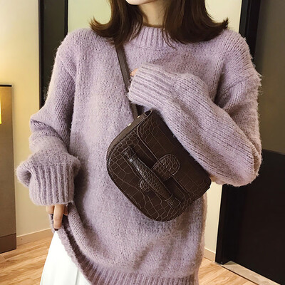 

Tailored Women New Fashion Alligator Saddle Wild Shoulder Crossbody Messenger Bag