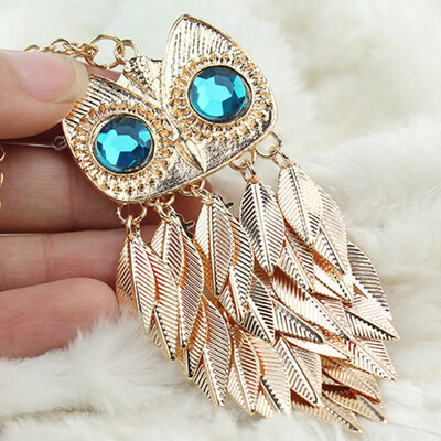 

Women Fashion Golden Tone Leaves Owl Charm Pendant Long Chain Necklace