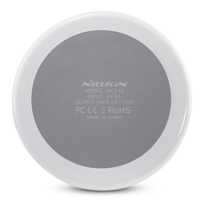 

NILLKIN MC010 Multifunctional Qi Wireless Charger with 4 USB Output Port