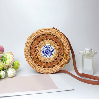 

Tailored Circle Handwoven Bali Round Retro Rattan Straw Beach Bag Crossbody