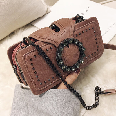 

Small bag women 2019 autumn&winter new tide Korean chain retro Messenger bag Hong Kong wind shoulder small square bag
