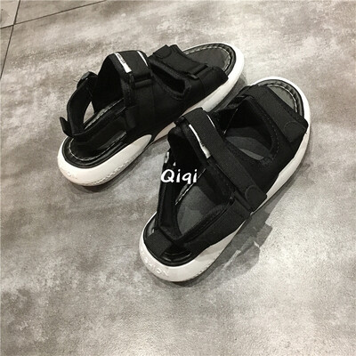 

Trendy sandals woman 2019 summer new Korean version of 100 magic paste flat bottom of the original style