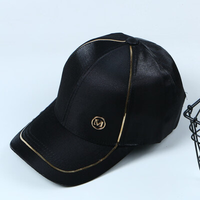 

Korean letter  baseball cap children black leisure sports sun cap man silk cotton sequins curved eaves cap