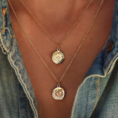 

Multilayer Crystal Cross Necklace Ladies Retro Shell Choker Necklace Round Pendant Necklaces For Women Party Jewelry Accessories
