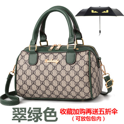 

Carrying mother large capacity middle-aged&elderly simple ladies portable messenger bag Boston pillow bag