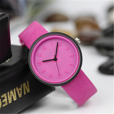 

Korean casual fashion watch male student canvas belt simple three-dimensional digital scale couple quartz female watch