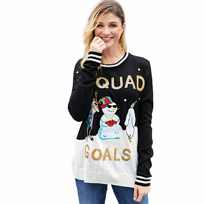 

Round neck long sleeve pullover sweater