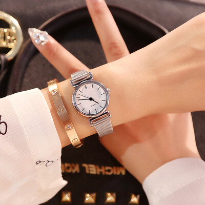 

Wind Xiaozhong Sen literary female student Korean version of the simple trend watch temperament college female form square