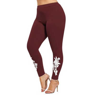

Plus Size Appliqued Jersey Leggings