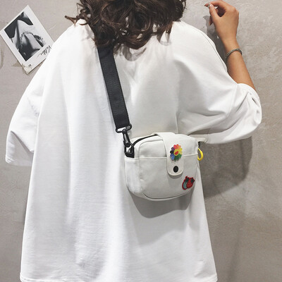

Small bag female 2019 new ins Harajuku student shoulder Messenger bag tide wild small fresh girl canvas bag