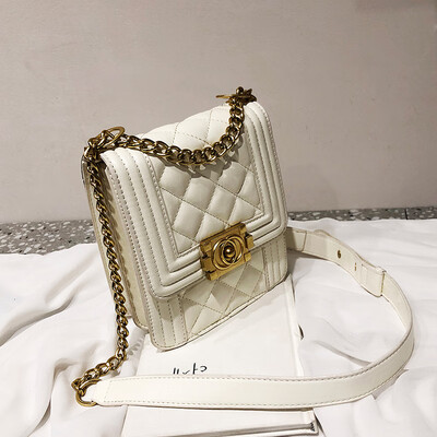 

Advanced sense bag Western style female bag 2019 new Korean version of the stylish rhombic chain shoulder diagonal small square bag