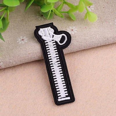

5 Pcs Zipper Shape Embroidered Patches Iron OnSew On for Clothes Dress Hat Jeans Jackets Backpacks DIY Accessory