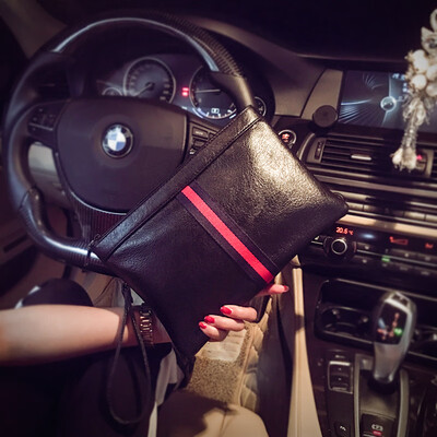 

Chinese Style Personality Korean Handbag Fashion Personality Handbag Men&Women Handbag Envelope Wristbag