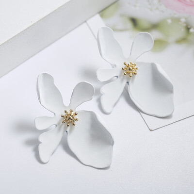 

Korea New Design Big Acetic Acid Acrylic Irregular Metal Flower Big Stud Earrings For Women Girls Fashion Jewelry Earring