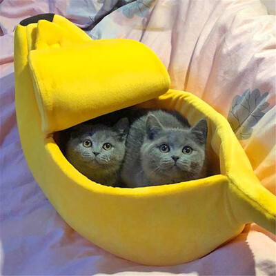 

Gobestart Small Pet Bed Banana Shape Fluffy Warm Soft Plush Breathable Bed Banana Cat Bed