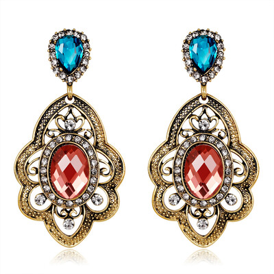 

Vintage Hollowed Geometric Rhinestone Jewelry Earring Charm Party Prom Decor