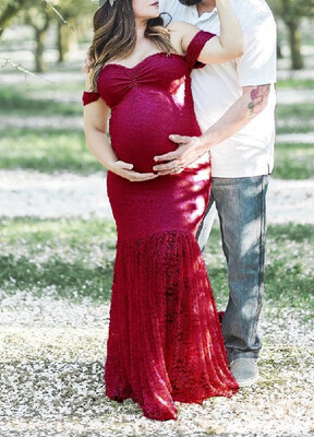 

Off-the-shoulder Lace Fishitail Maternity Dress