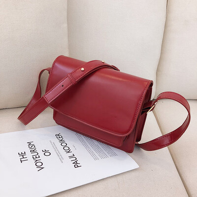 

Qiao Bani 2019 spring new Korean fashion Dongdaemun wild color flip bag shoulder diagonal female bag