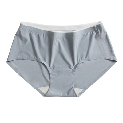 

Seamless Ice Silk Bacteriostatics Patchwork Airy Panties Underwear For Women Sexy Mid Waist Lingerie 2019 Summer Sale Underpants