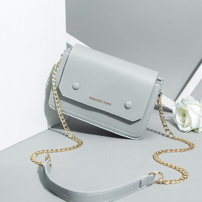 

Chaozhou Korean version of the foreign style ladiesbags with simple chic chains&oblique handbags
