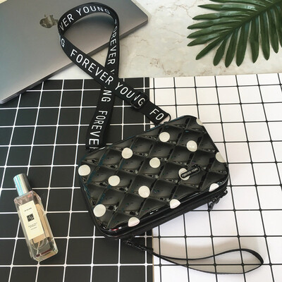 

LOVEVOOK crossbody bags for women 2019 luxury handbags women bags designer mini make up bag Trunk Shape wide strap Box Flap bag
