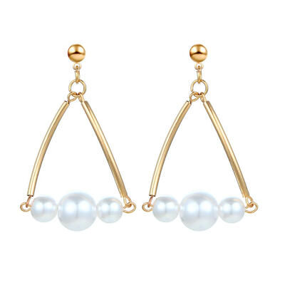 

Korean Statement Earrings New Popular Geometric Triangle Size Pearl Dangle Drop Earrings For Women Earings Fashion Jewelry 2019