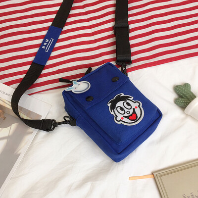 

Cartoon small bag female 2019 new fashion wild cute Wang Tsai bag Korean version of Harajuku canvas shoulder Messenger bag