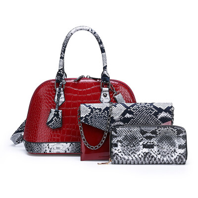 

Autumn new patent leather handbags Korean fashion crocodile pattern shoulder diagonal shell child mother bag