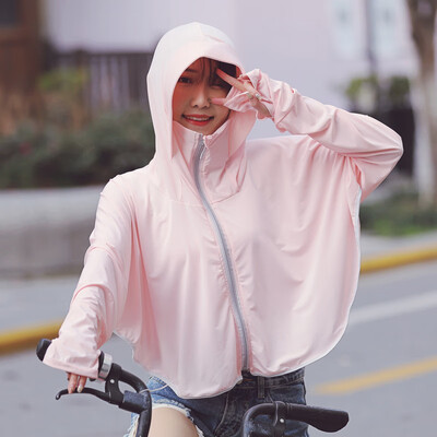 

Ice silk sunscreen woman 2019 summer new outdoor sun shade UV bike short sunscreen sunscreen tanning clothing