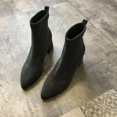 

Fairy wind Martin boots England style European&American bootie-style high-heeled shoes high-heeled shoes short boots