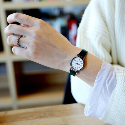 

Ins Han Feng chic simple Korean retro art watch female middle school students casual atmosphere quality college wind waterproof