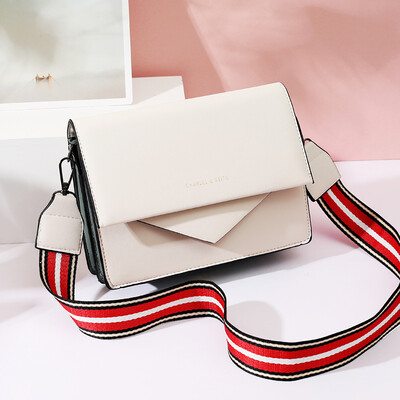 

Summer womens new wave Korean girls simple fashion Joker shoulder Messenger bag small square bag