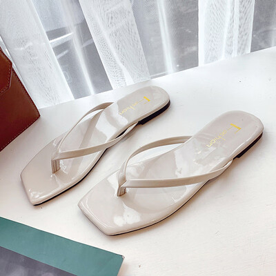 

New flip-flops womens thick-soled feet flat slippers ladies summer wear non-slip high-heeled beach slippers