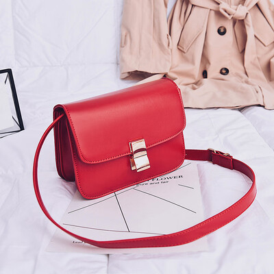 

Female Korean version of fashionable leisure fashion Baitie tofu bag small square bag single shoulder inclined bag 2018