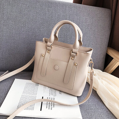 

Advanced sense bag foreign style simple texture Messenger bag female wild ins new 2019 fashion shoulder small square bag