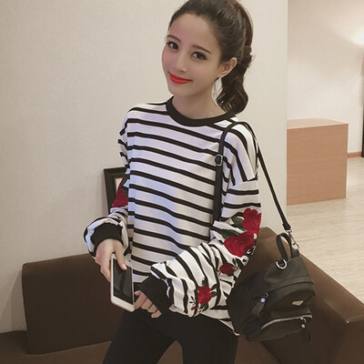 

Womens Floral Print T-Shirt Long Sleeve Round Neck Loose T-Shirt Tee Shirt