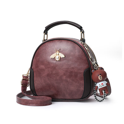 

In the bag female 2019 spring&summer new cool womens bag Korean version of the fresh fashion single shoulder Messenger bag