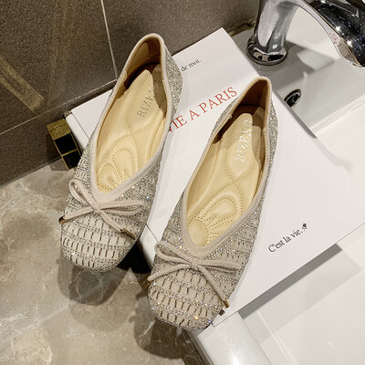 

Butterfly-knotted square-headed single shoe female summer Korean version fashionable shallow flat-bottomed Baitao fairy wind bean