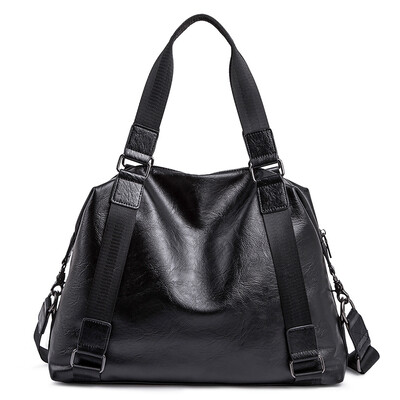 

2019 Korean Mens Bag Fashion Korean Handbag Cortical Street Crossing Bag Tide
