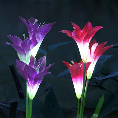 

2 Pack Outdoor Solar Powered LED Lights Lily Flower IP55 Waterproof Auto-on at Night for Patio Garden Backyard Flowerbed Fence Wal