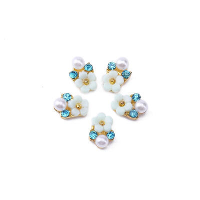 

5pcs Pearl Rhinestones Flower Nail Art Charms DIY Manicure 3D Floral Rivets