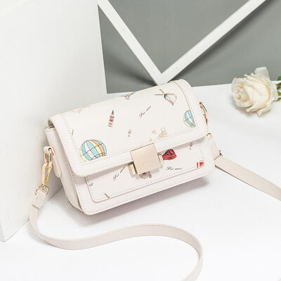 

Summer ins super hot girl 2019 Korean version of single shoulder slanting bag fashion students straddle